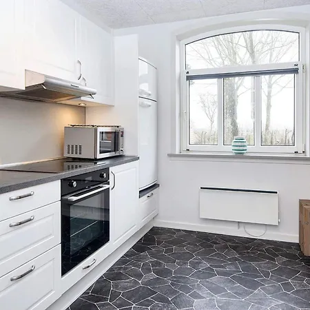 Three-bedroom In Bredebro Отель 3*
