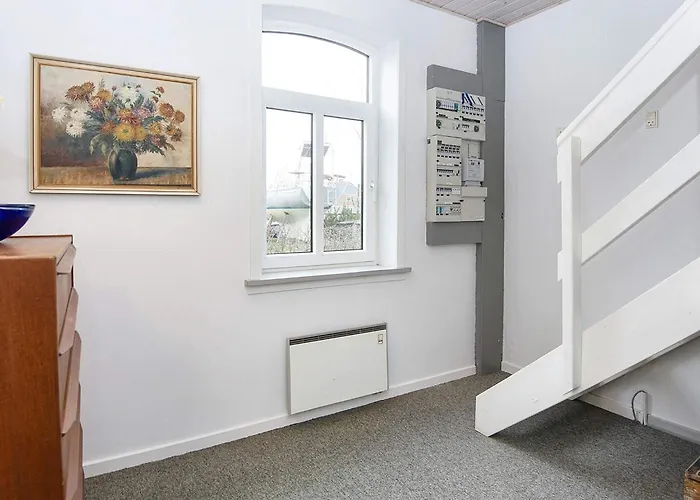 Three-bedroom In Bredebro